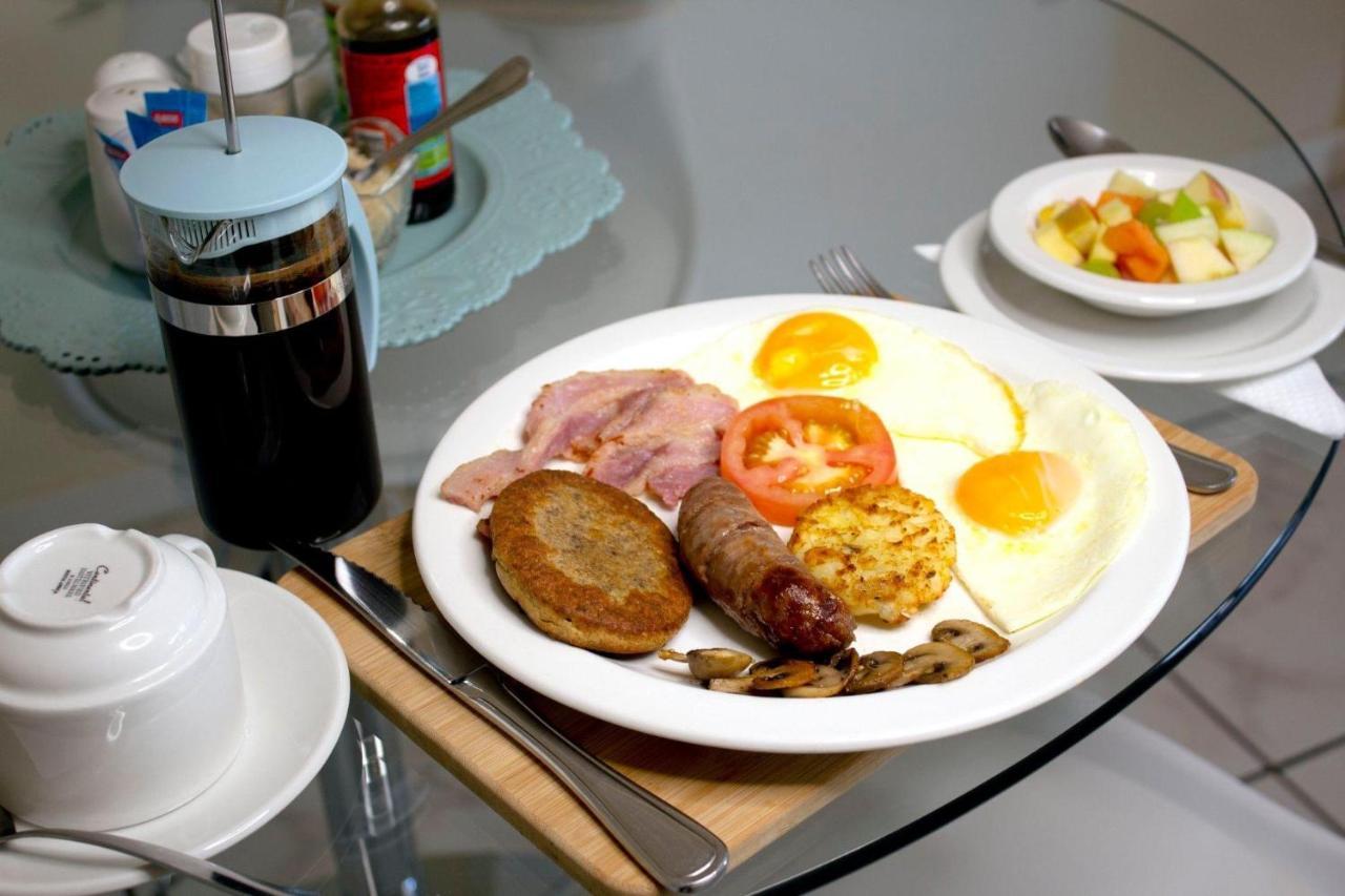 มันดาเลย์ เบด แอนด์ เบรคฟัสท์ แอนด์ คอนเฟอร์เรนซ์ Bed & Breakfast เดอร์บัน ภายนอก รูปภาพ