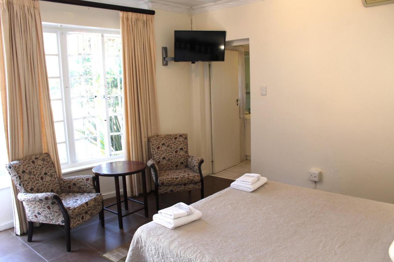 มันดาเลย์ เบด แอนด์ เบรคฟัสท์ แอนด์ คอนเฟอร์เรนซ์ Bed & Breakfast เดอร์บัน ภายนอก รูปภาพ