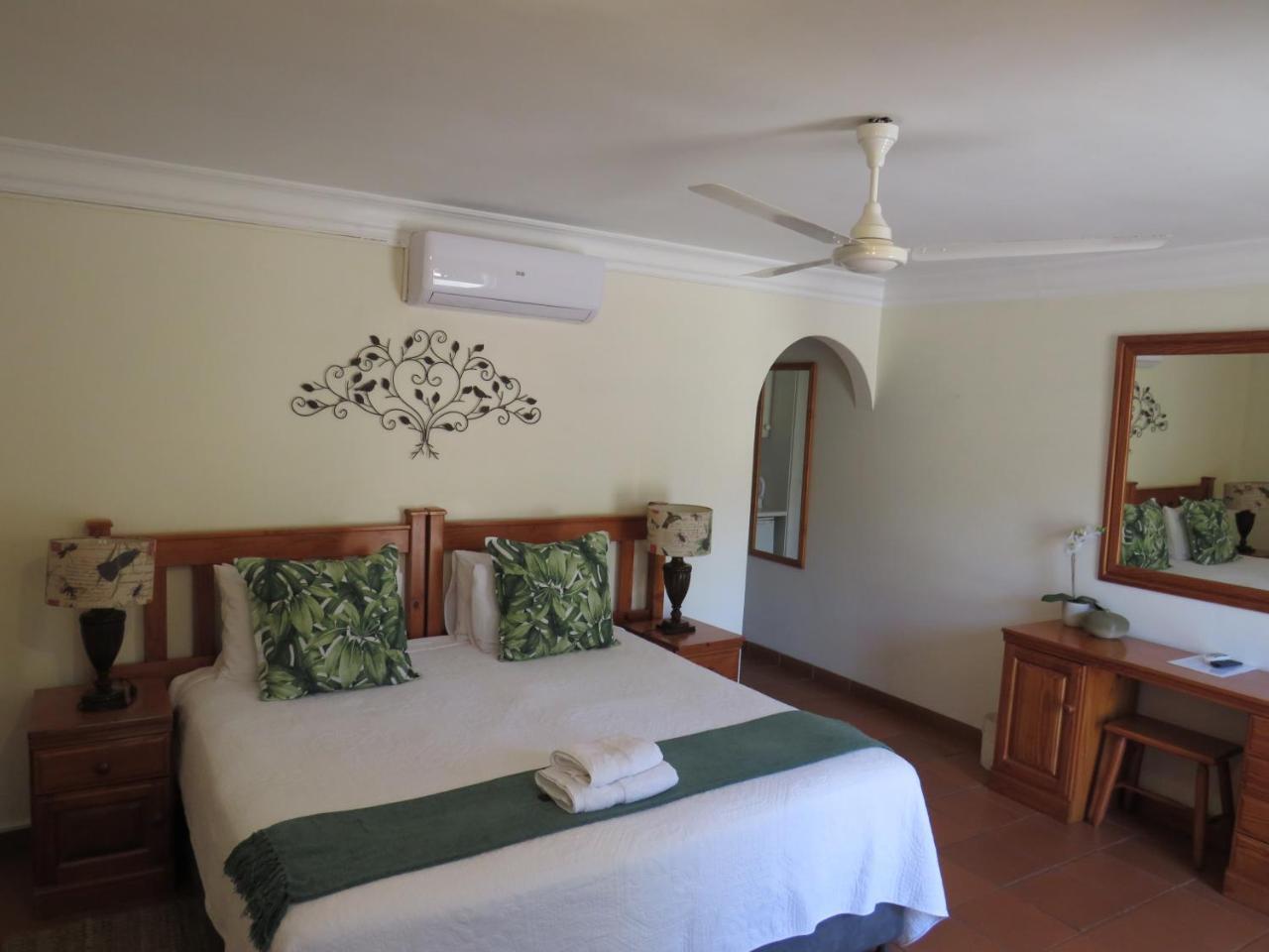 มันดาเลย์ เบด แอนด์ เบรคฟัสท์ แอนด์ คอนเฟอร์เรนซ์ Bed & Breakfast เดอร์บัน ภายนอก รูปภาพ