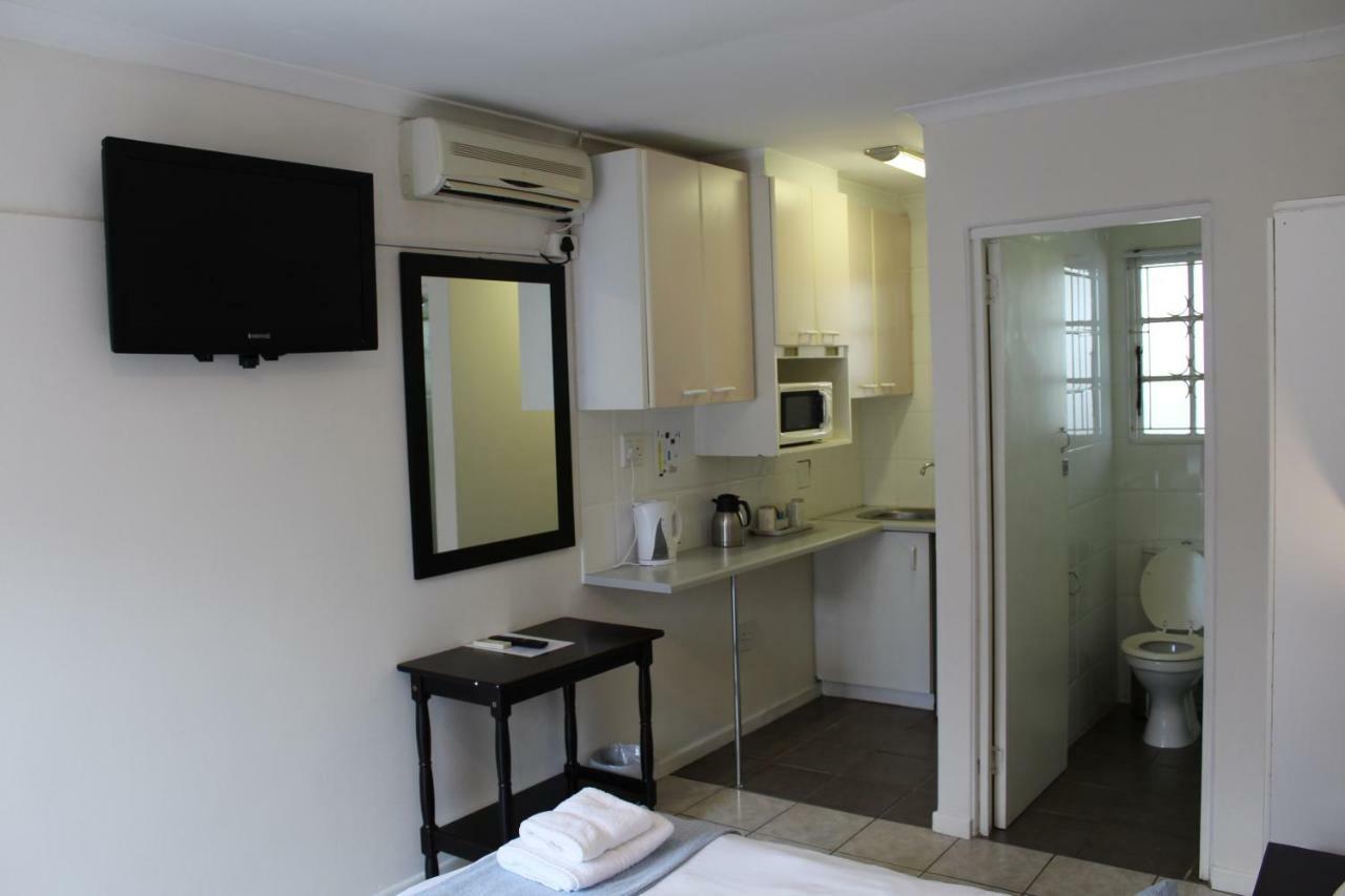มันดาเลย์ เบด แอนด์ เบรคฟัสท์ แอนด์ คอนเฟอร์เรนซ์ Bed & Breakfast เดอร์บัน ภายนอก รูปภาพ