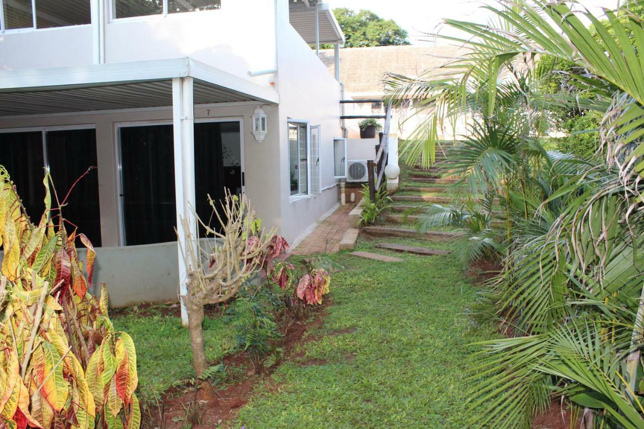 มันดาเลย์ เบด แอนด์ เบรคฟัสท์ แอนด์ คอนเฟอร์เรนซ์ Bed & Breakfast เดอร์บัน ภายนอก รูปภาพ